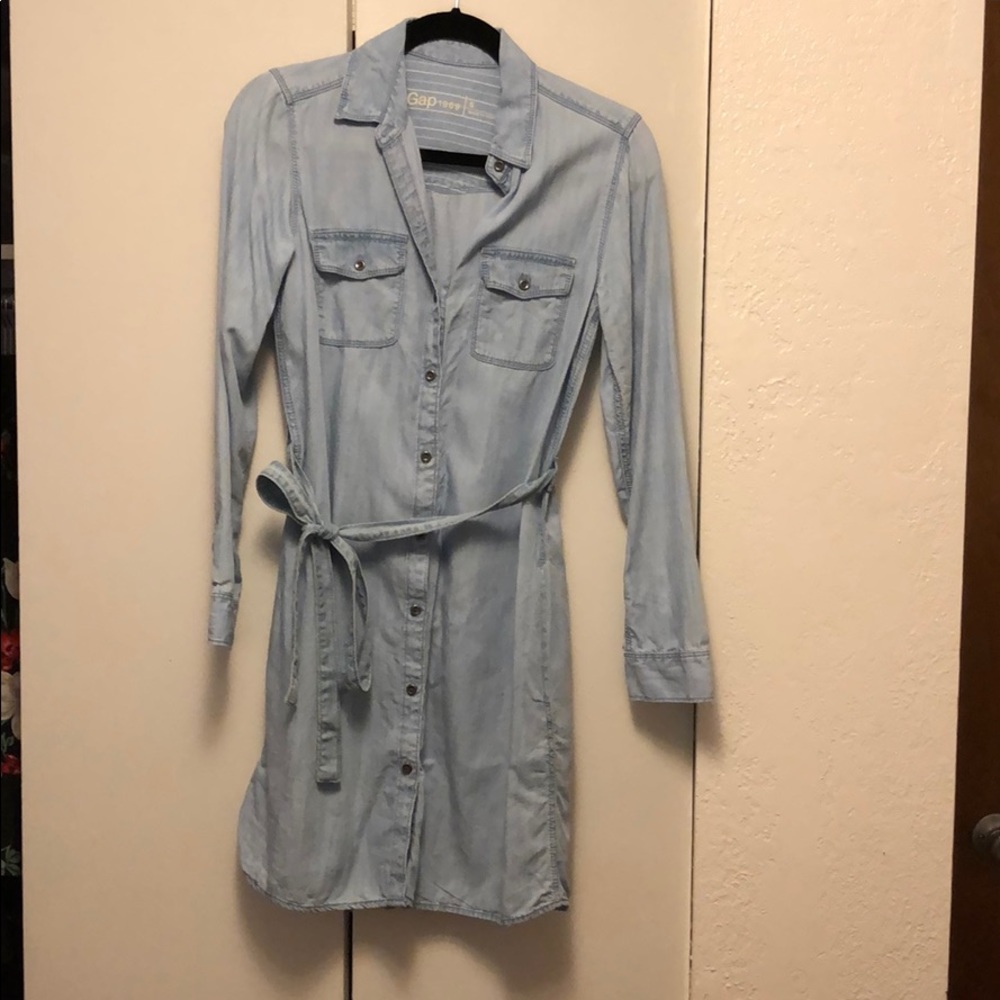 Gap denim dress